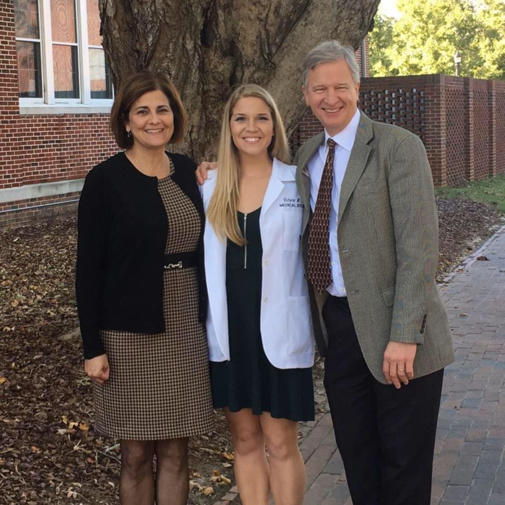 Meet your Posher, Victoria